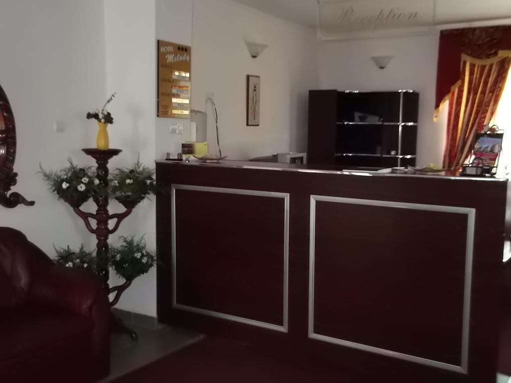 Hotel Melody Satu Mare Exterior foto
